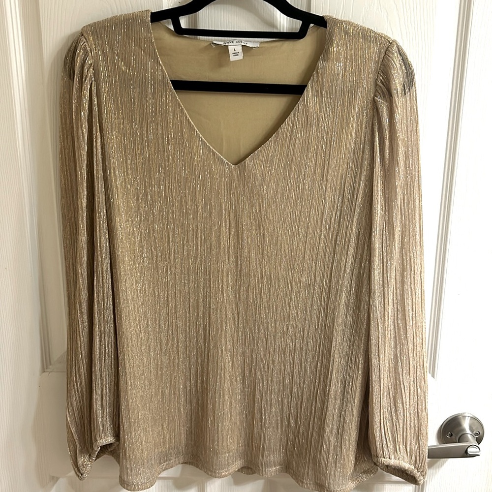 Metallic gold Nine West Large women’s